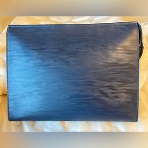 LOUIS VUITTON Toiletry Pouch 26 Epi leather, Indigo